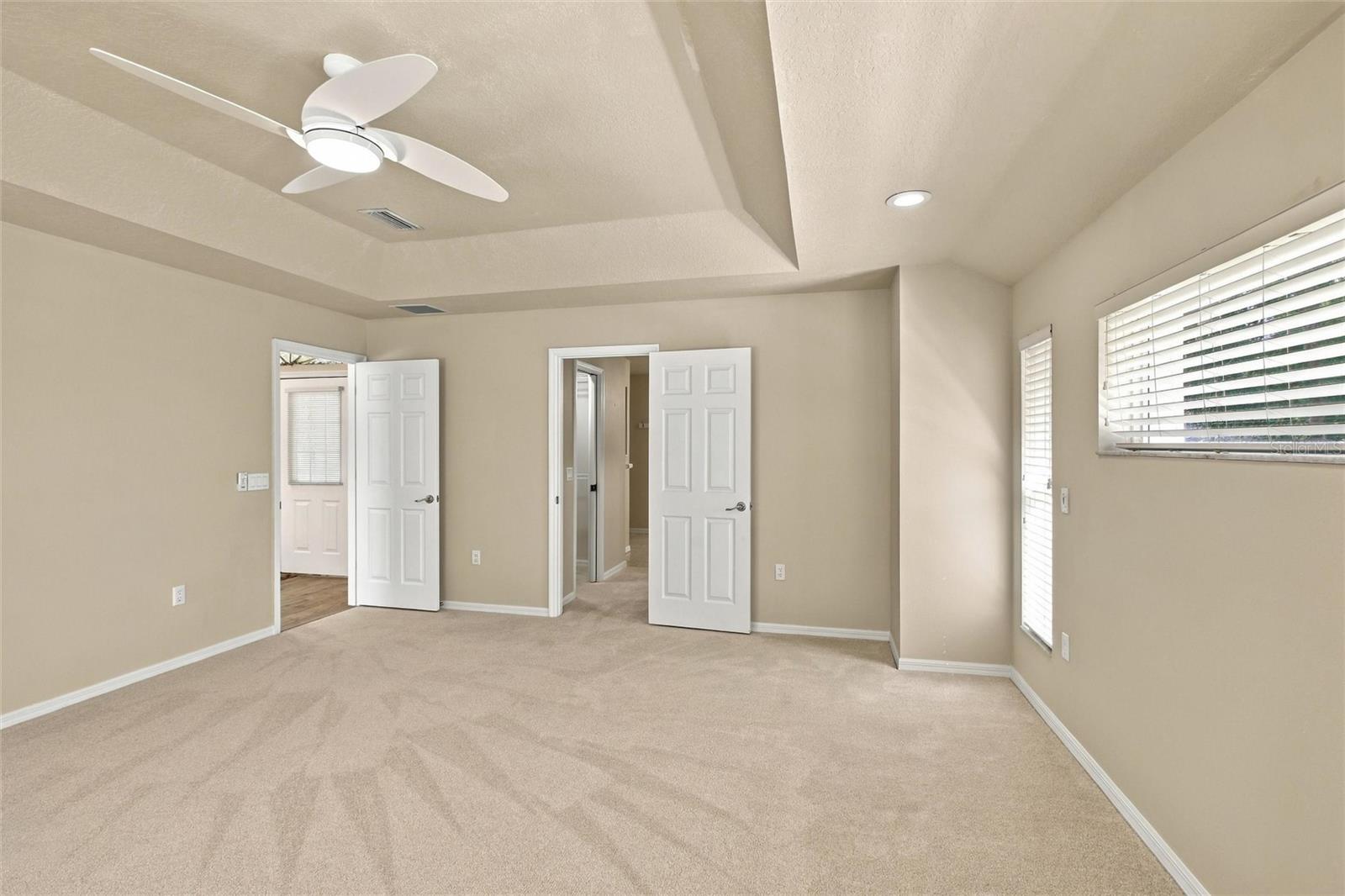 1225 OAK TREE LN — photo 9