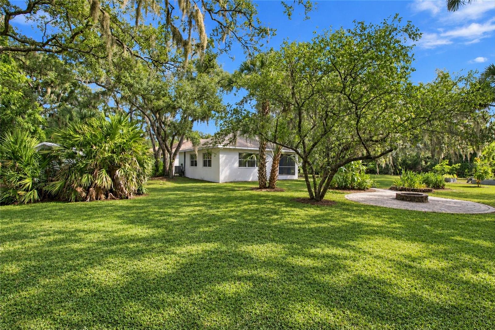 1225 OAK TREE LN — photo 61