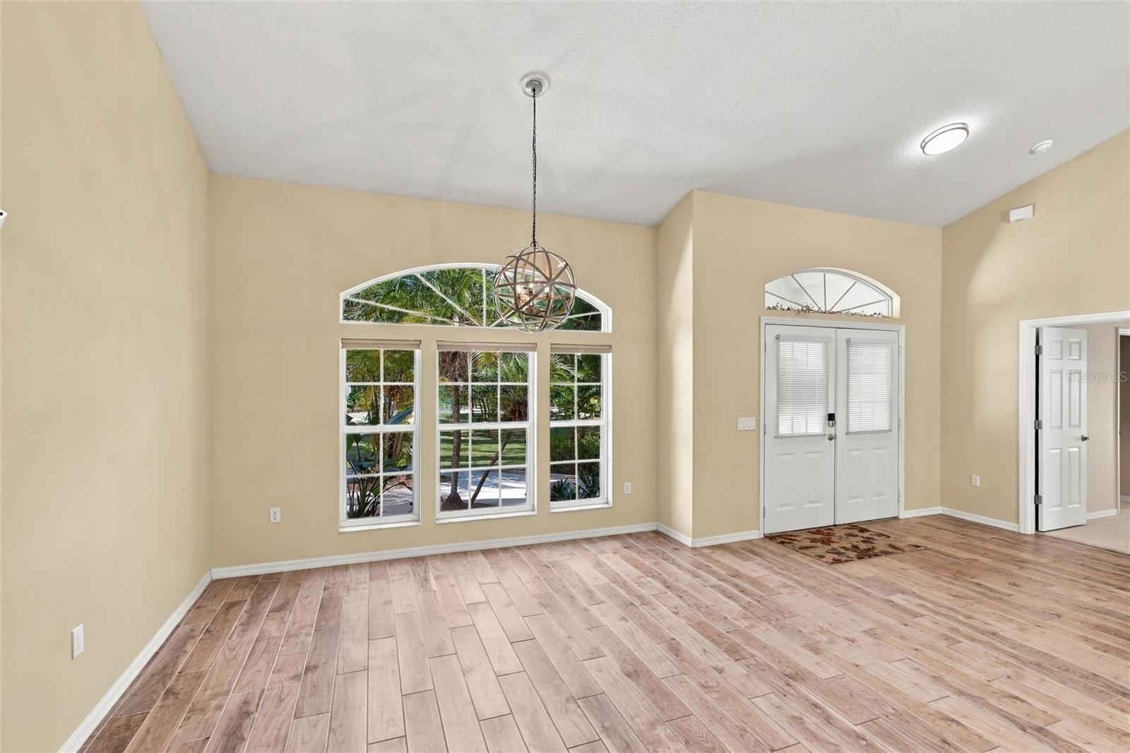 1225 OAK TREE LN — photo 41