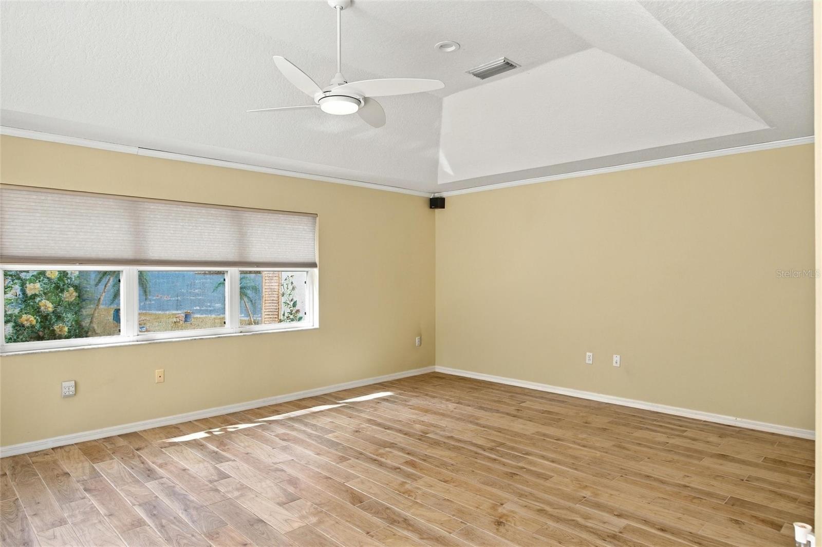 1225 OAK TREE LN — photo 45