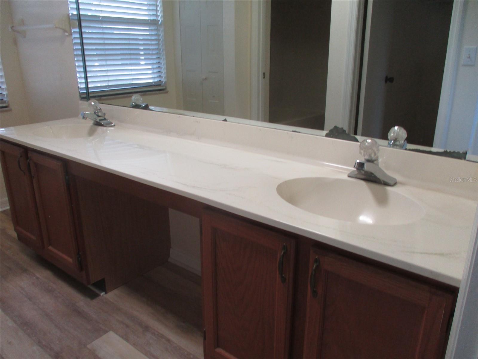 1703 AURA CT — photo 12