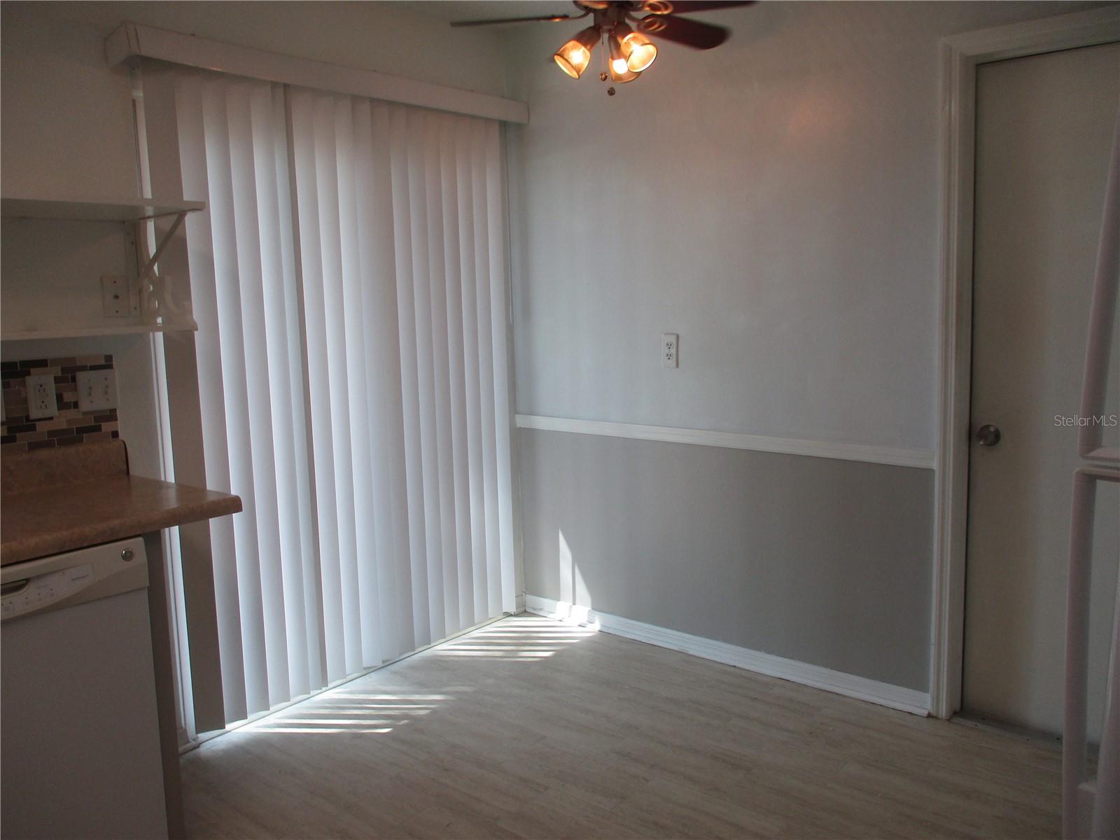 1703 AURA CT — photo 8