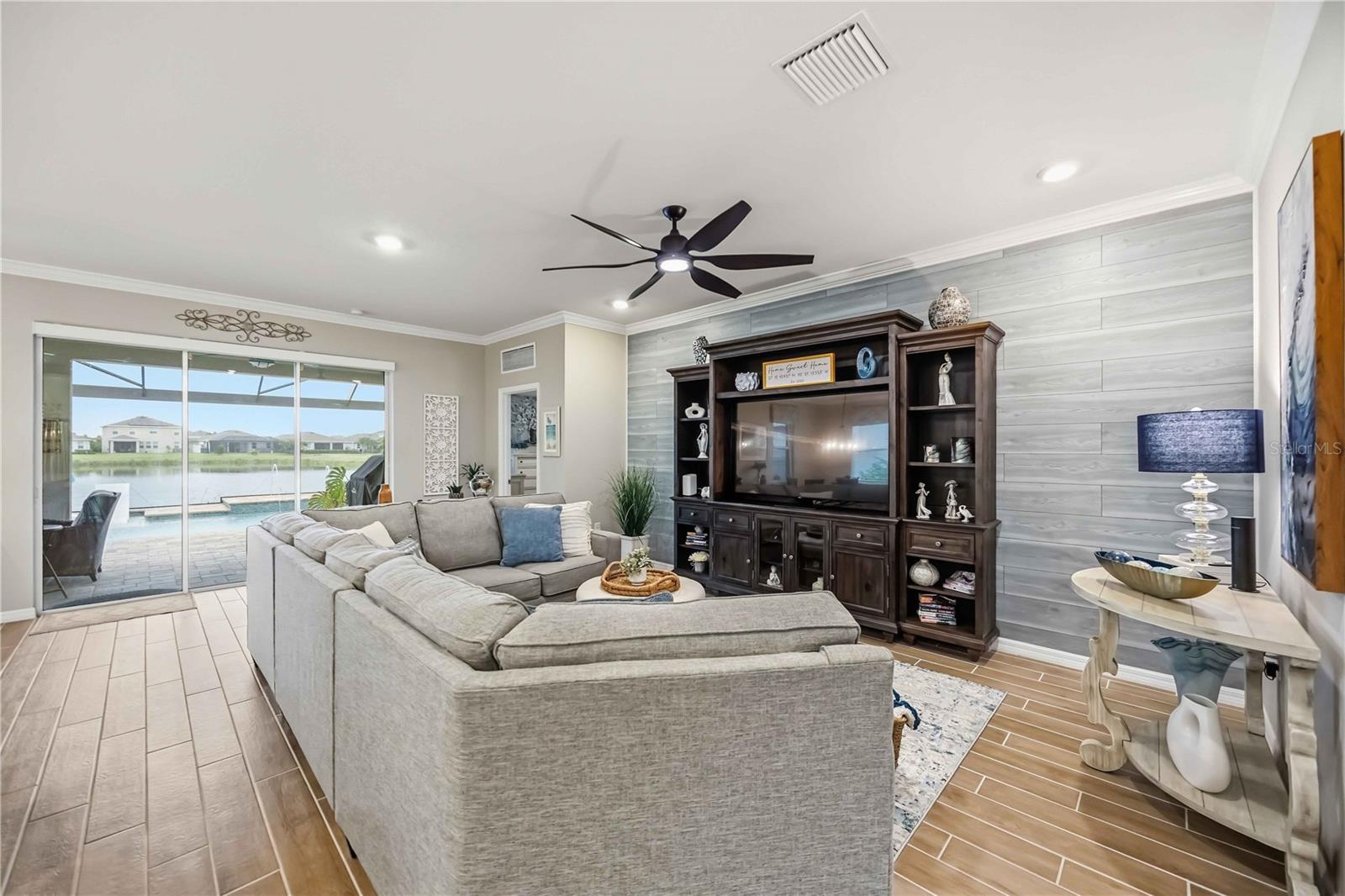 12596 NIGHT VIEW DR W — photo 11