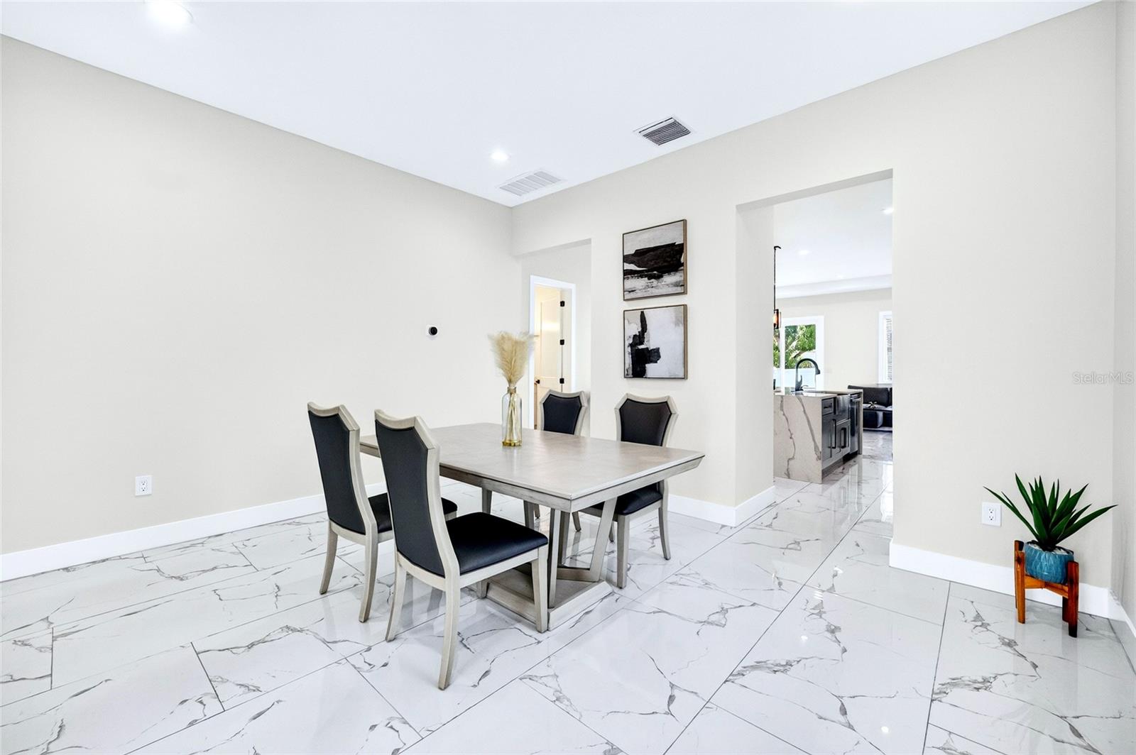 4020 W ARCH ST — photo 21