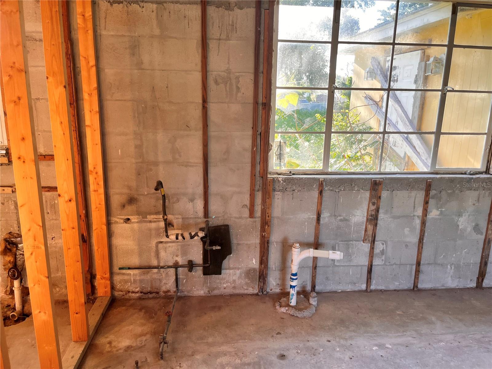 15308 BANJO DR — photo 31