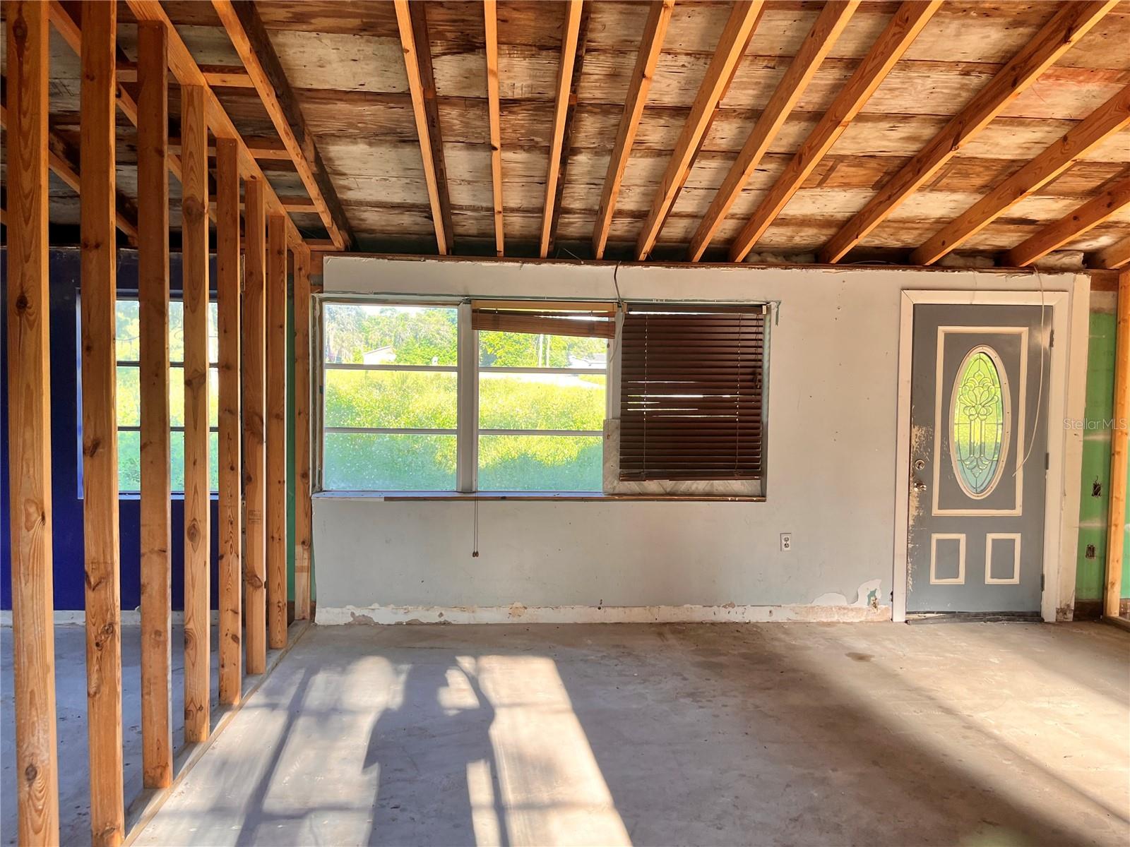 15308 BANJO DR — photo 23