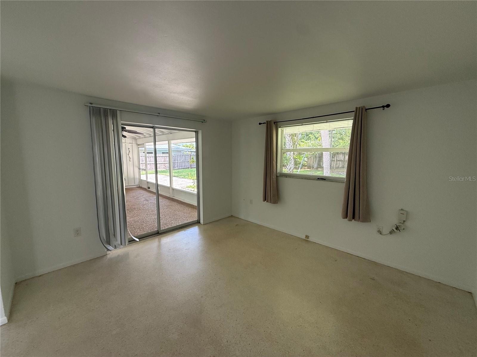 8735 DUNMORE DR — photo 15