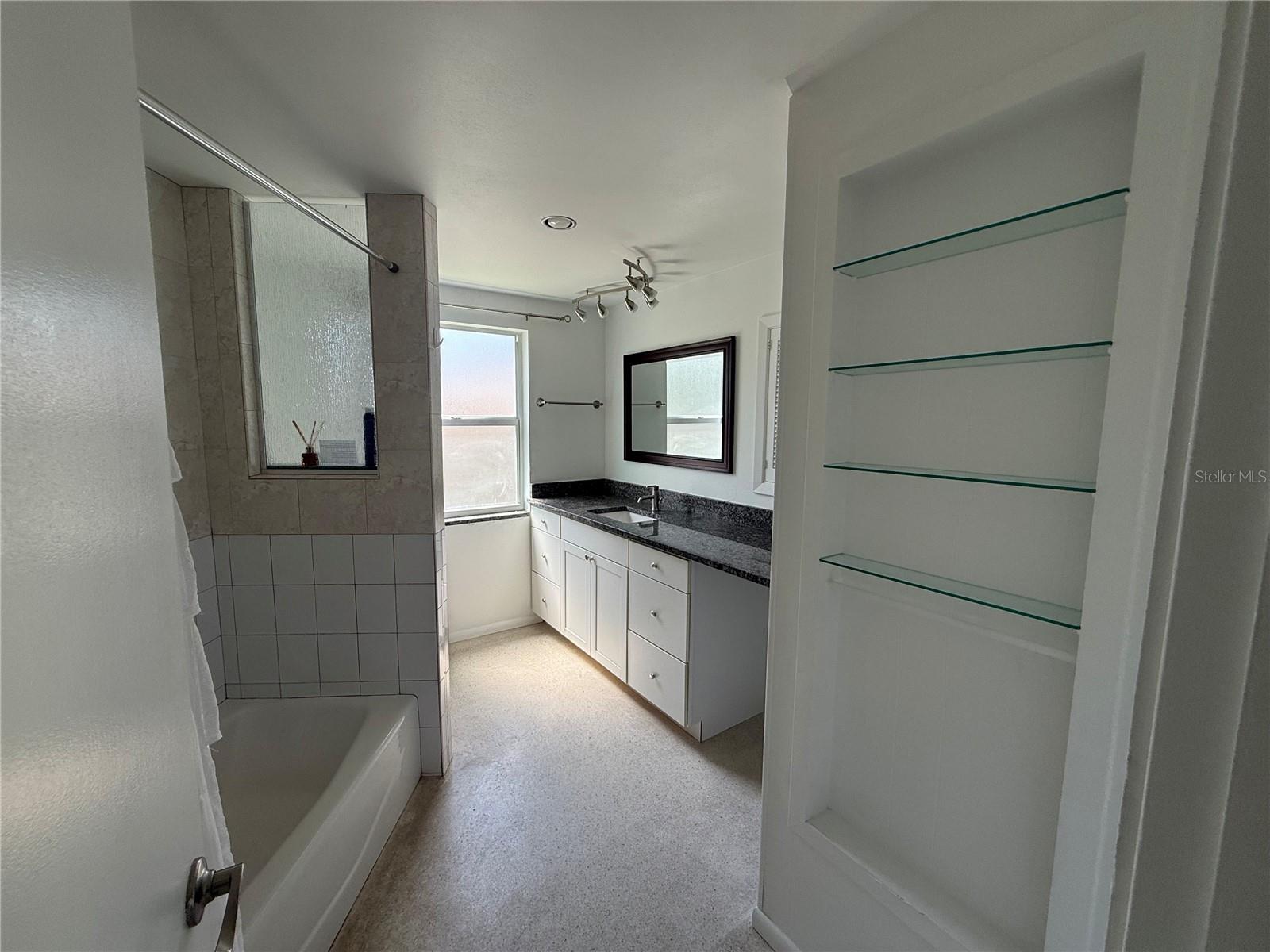 8735 DUNMORE DR — photo 11