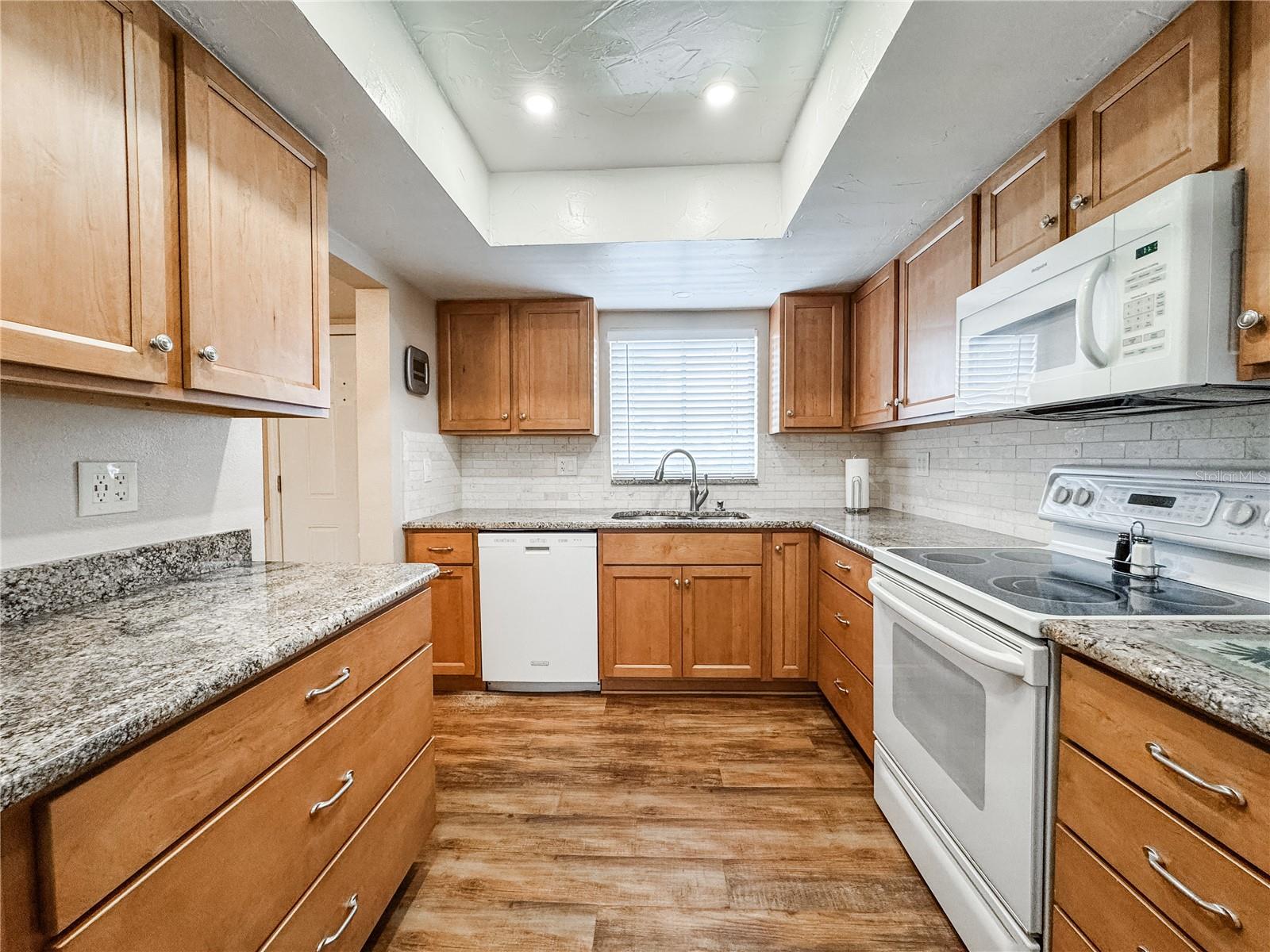3362 LAKE BAYSHORE DR #P214 — photo 6