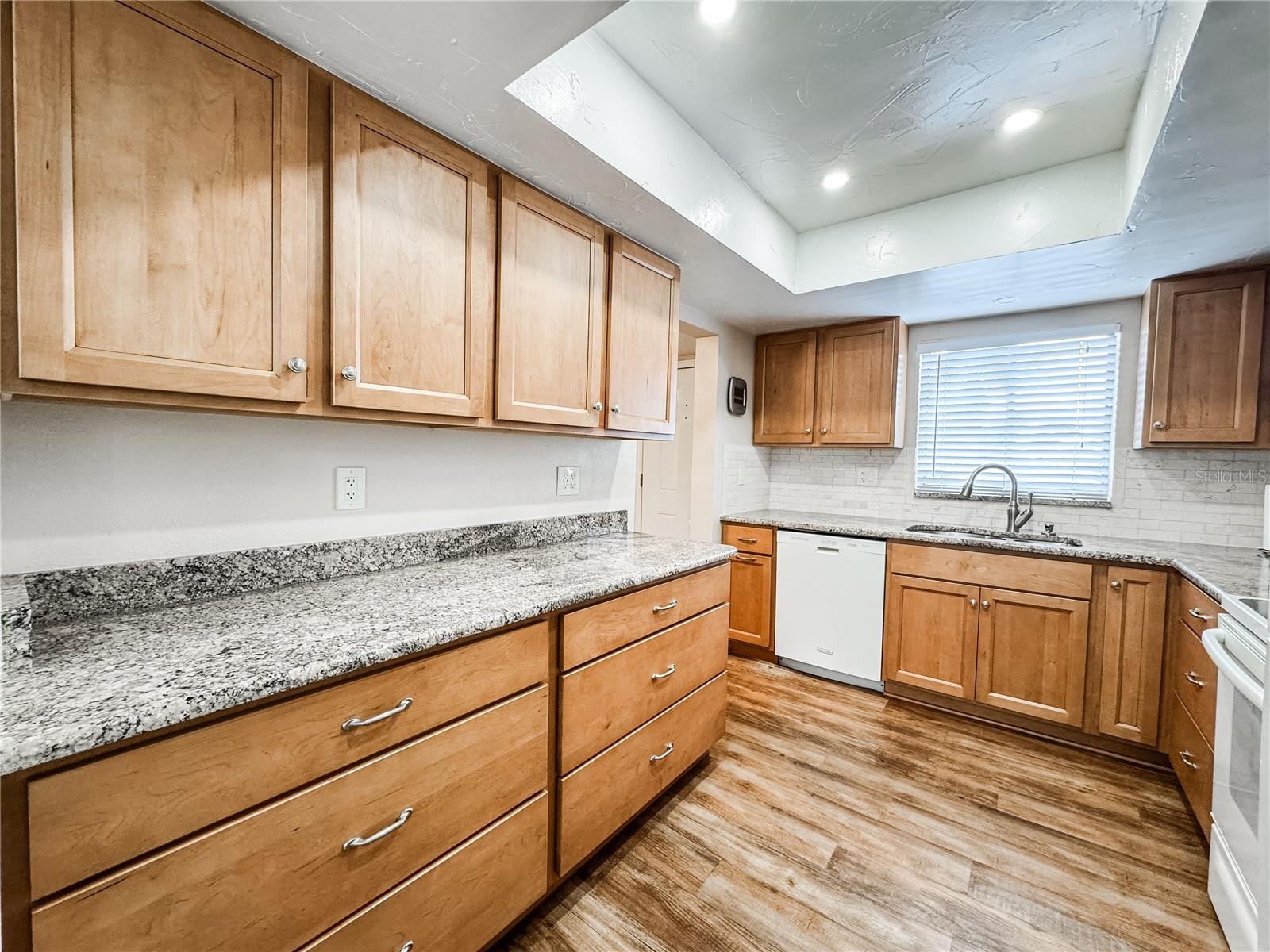 3362 LAKE BAYSHORE DR #P214 — photo 7