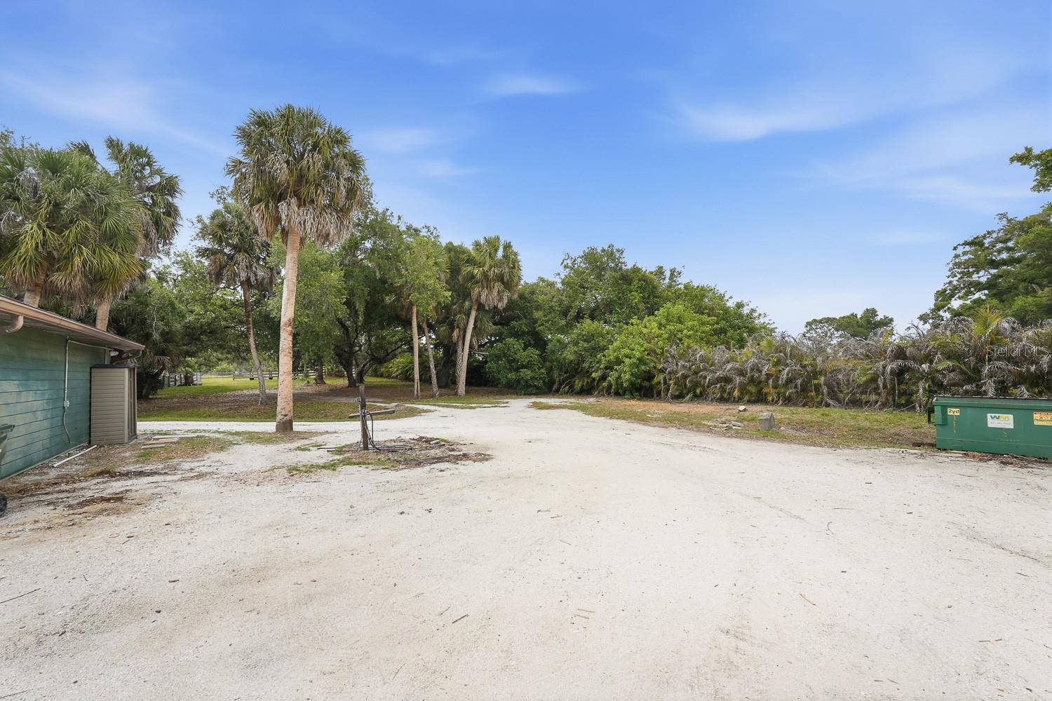 1576 RANCH RD — photo 6
