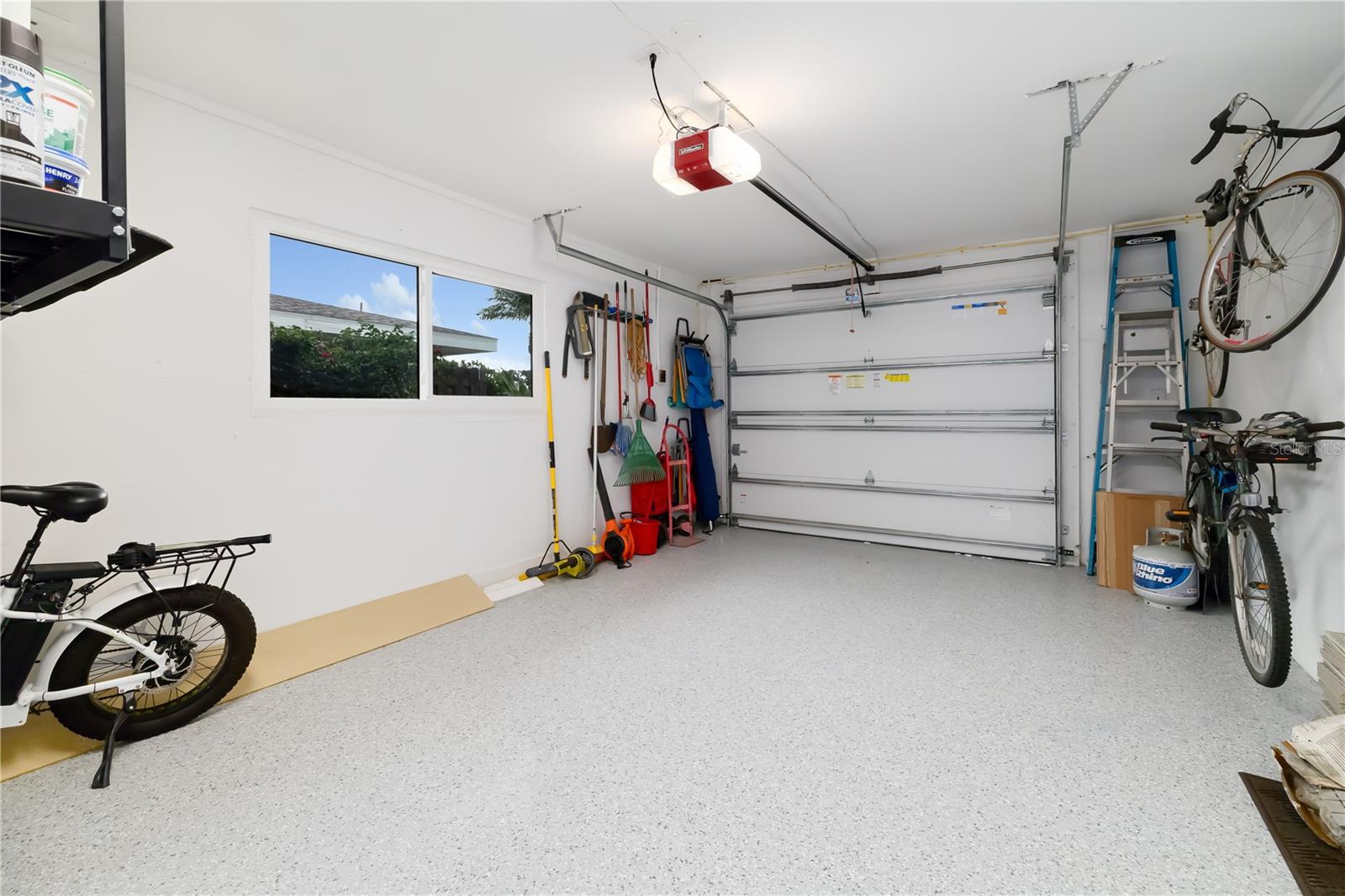 3402 S SCHOOL AVE — photo 46
