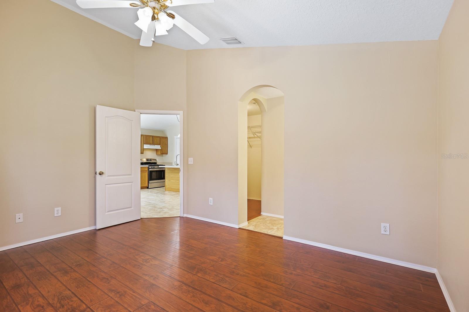 5726 TANAGERLAKE RD — photo 6
