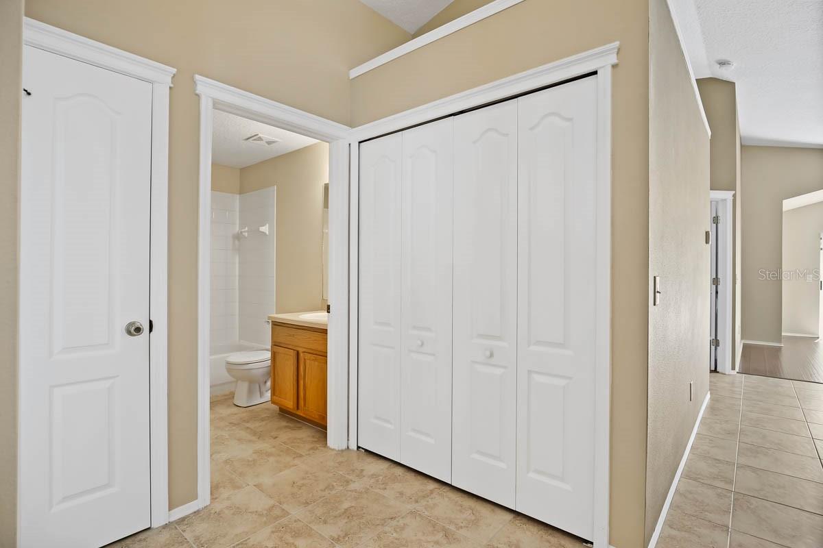 5726 TANAGERLAKE RD — photo 22