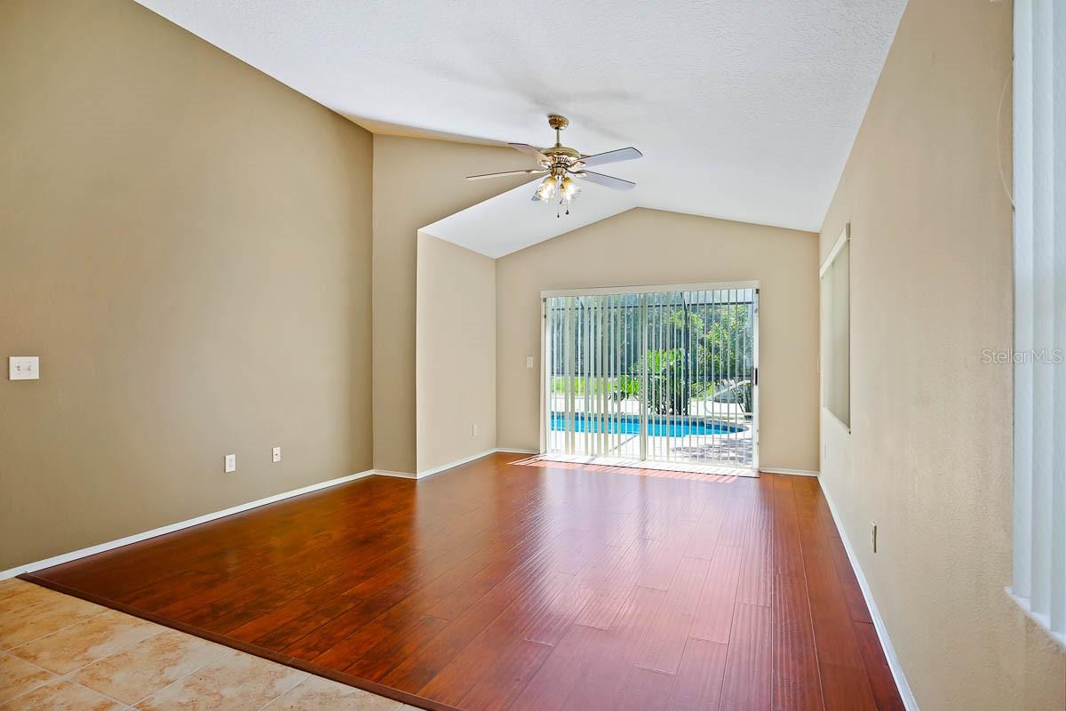 5726 TANAGERLAKE RD — photo 13