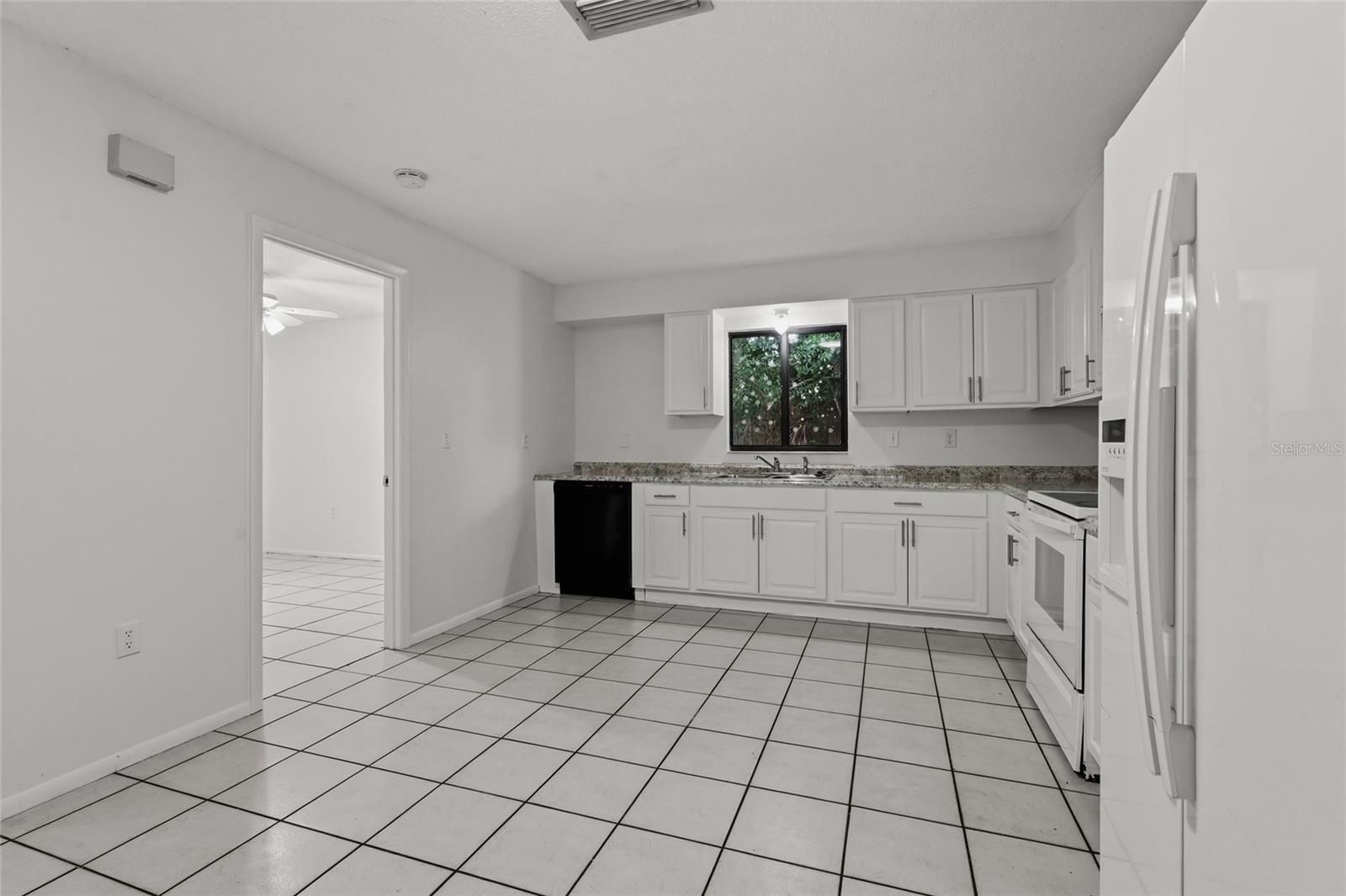 4749 DAVID AVE — photo 22