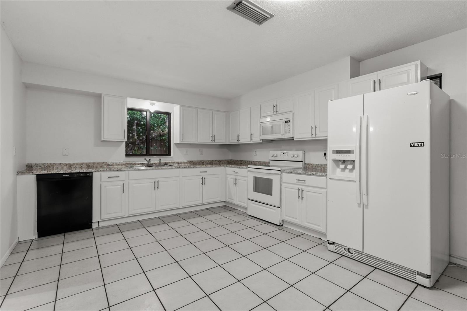 4749 DAVID AVE — photo 4