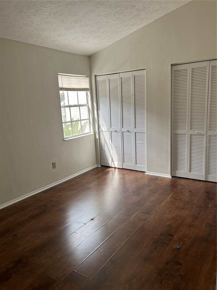 9459 FOREST HILLS CIR — photo 11