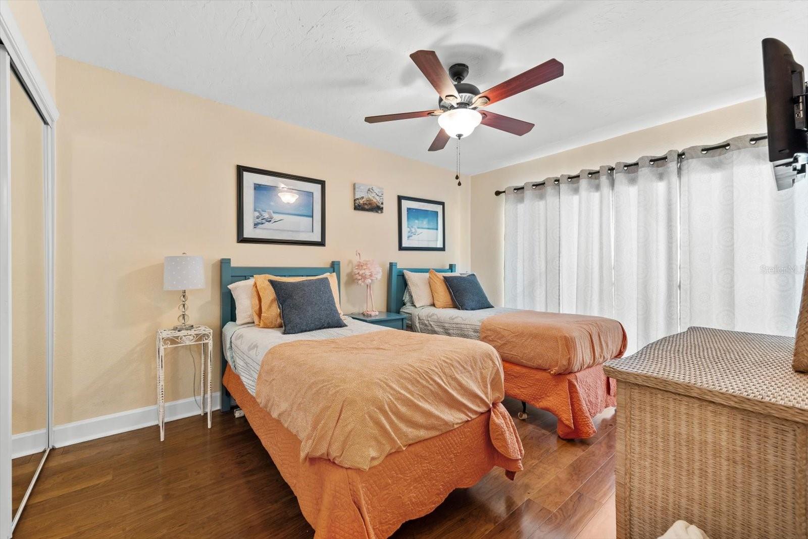 6451 ELMWOOD AVE #H — photo 38