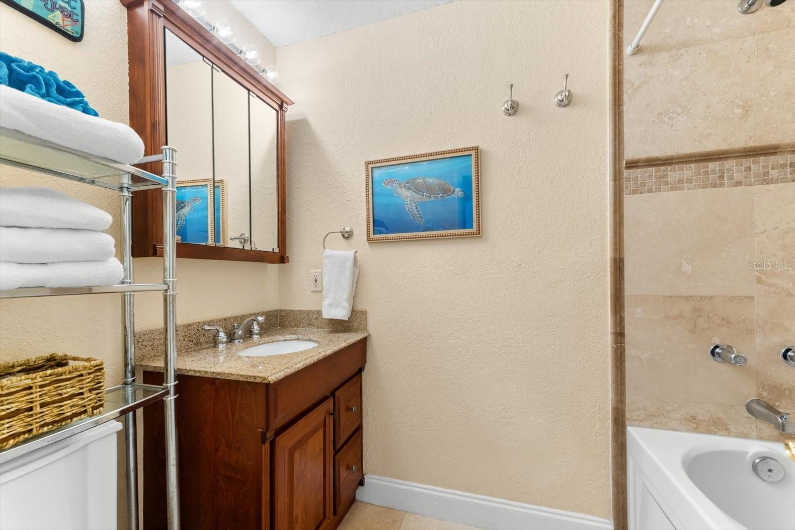 6451 ELMWOOD AVE #H — photo 35