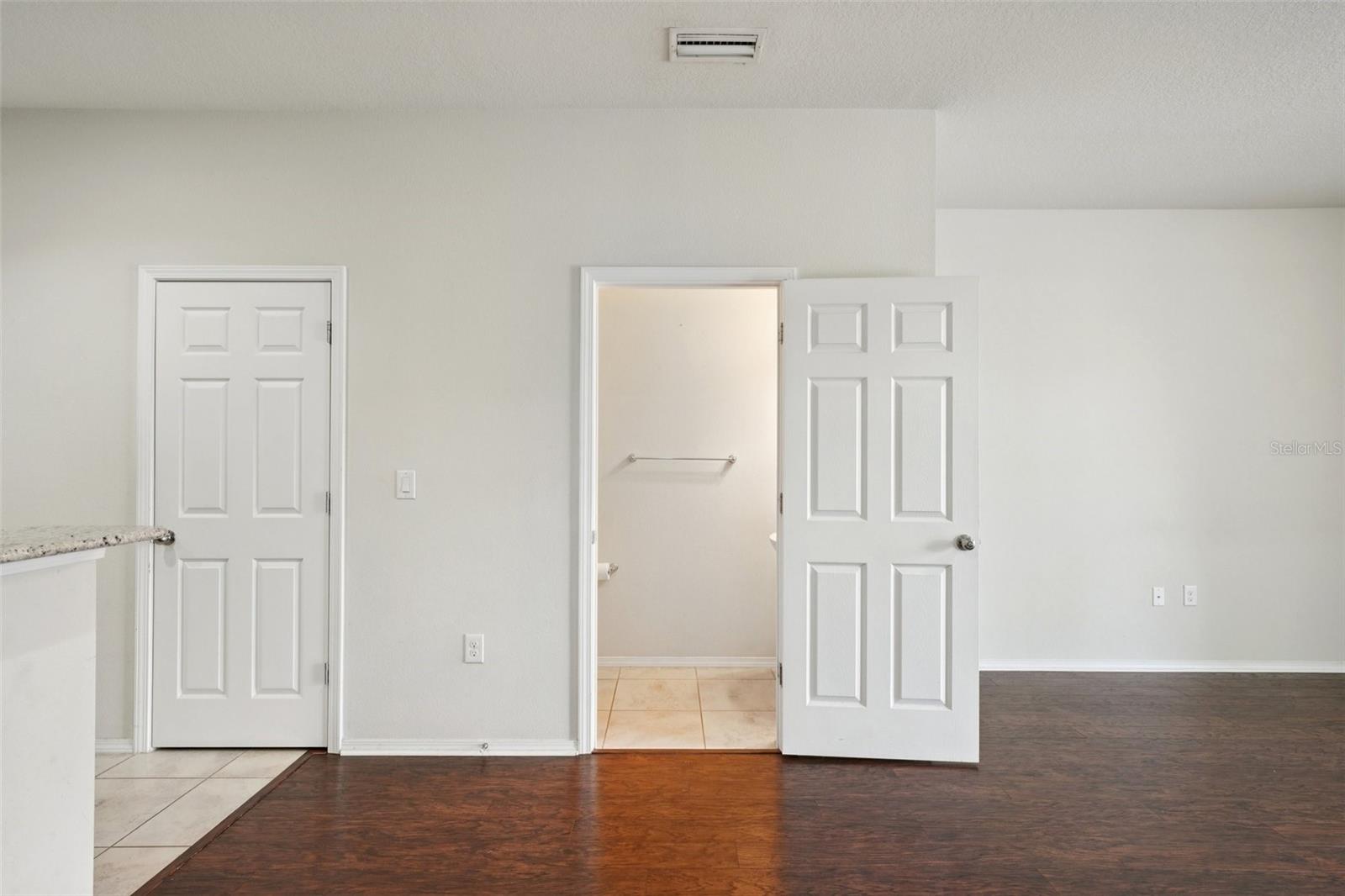 4935 WHITE SANDERLING CT — photo 6