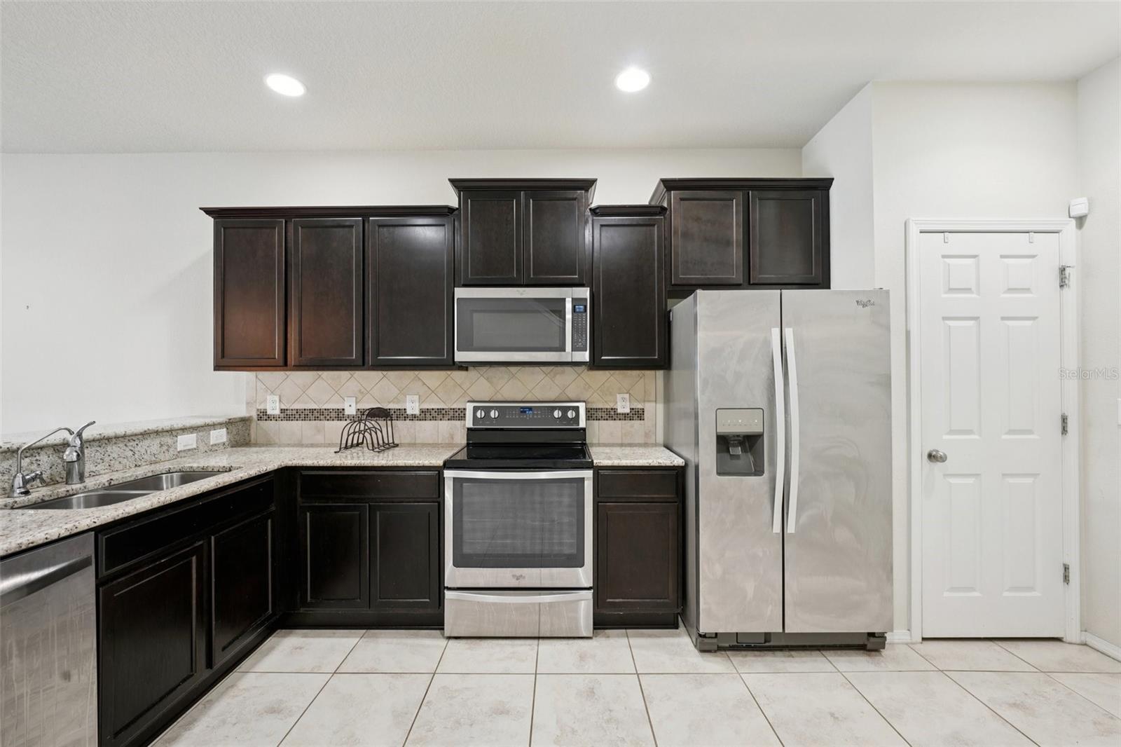 4935 WHITE SANDERLING CT — photo 21