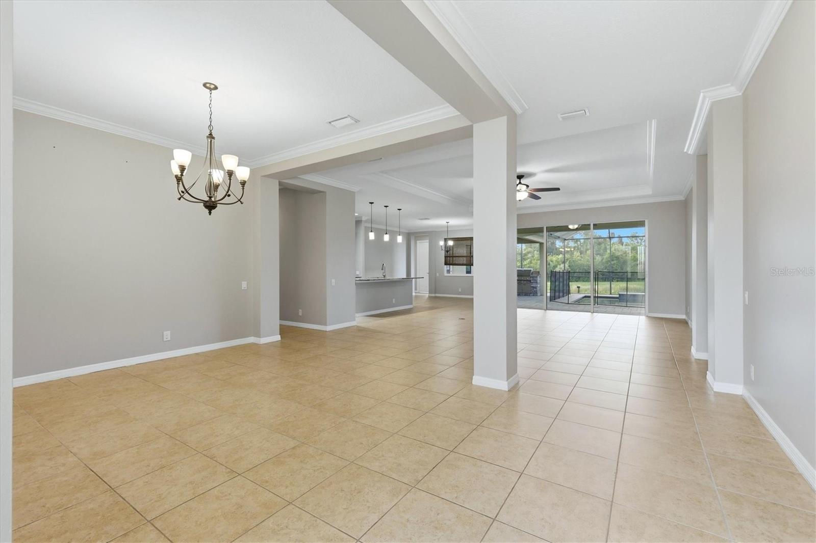 640 HONEYFLOWER LOOP — photo 9