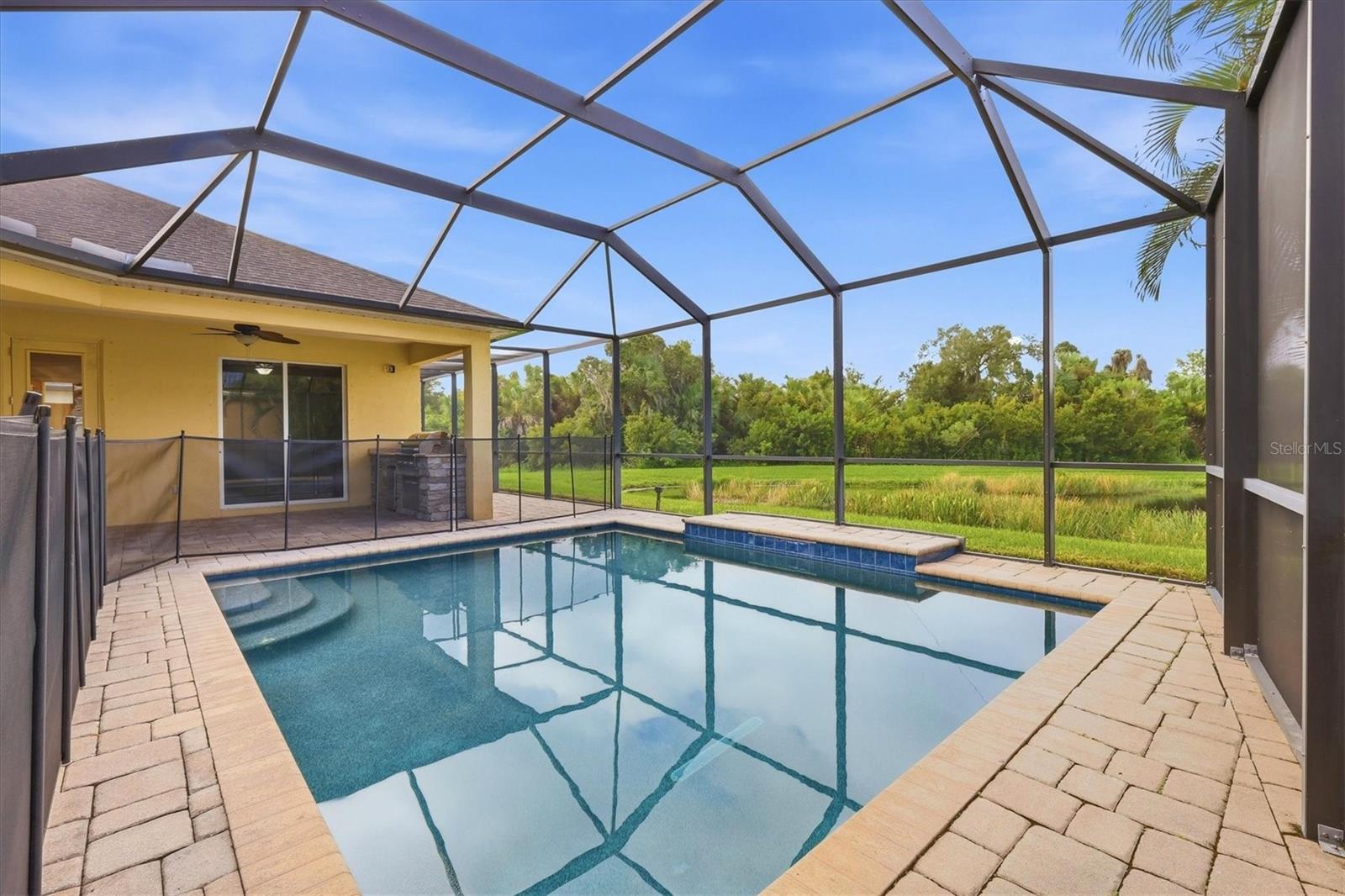 640 HONEYFLOWER LOOP — photo 39
