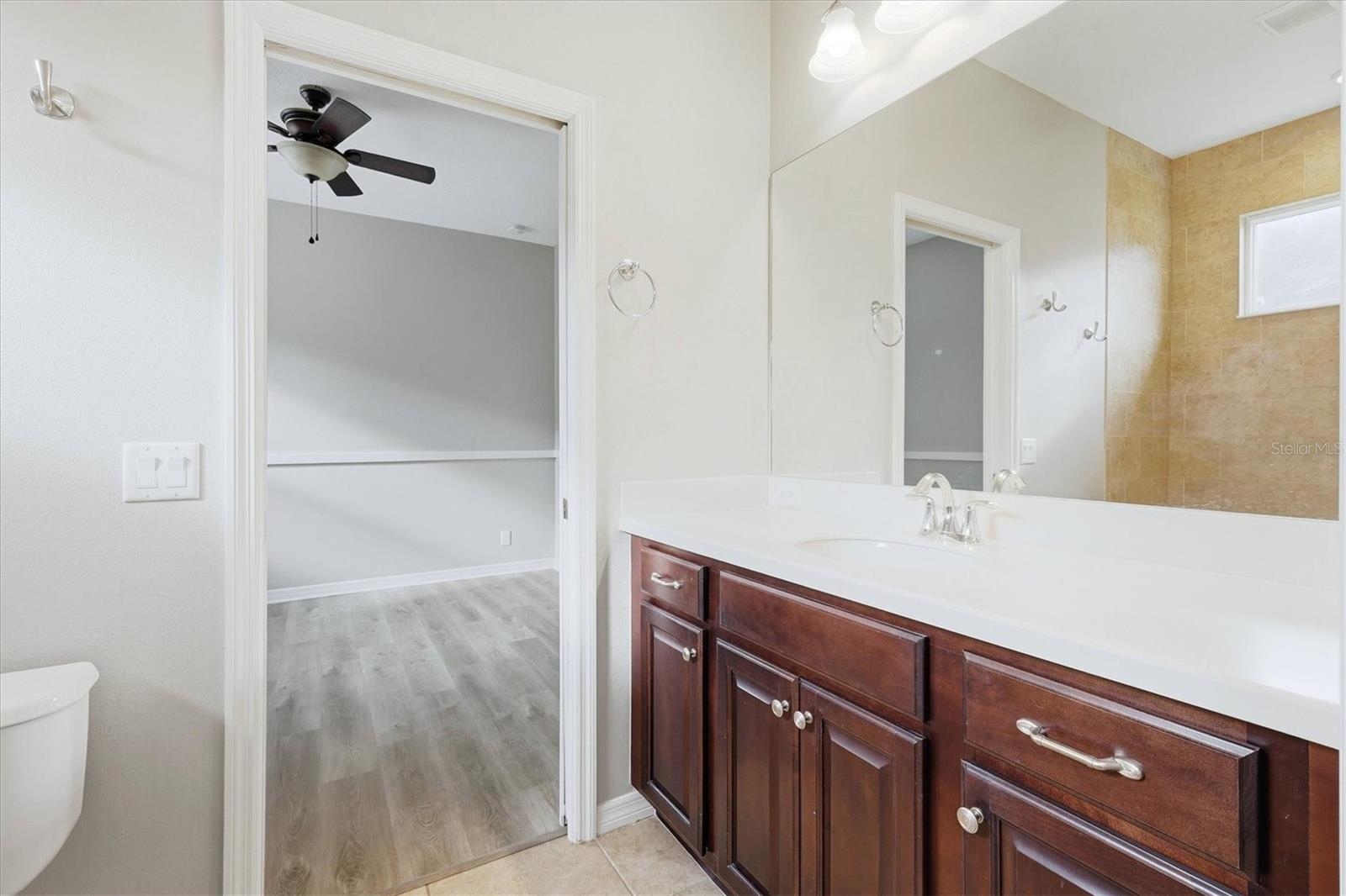 640 HONEYFLOWER LOOP — photo 29