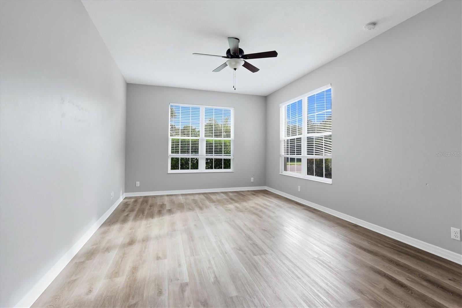 640 HONEYFLOWER LOOP — photo 34