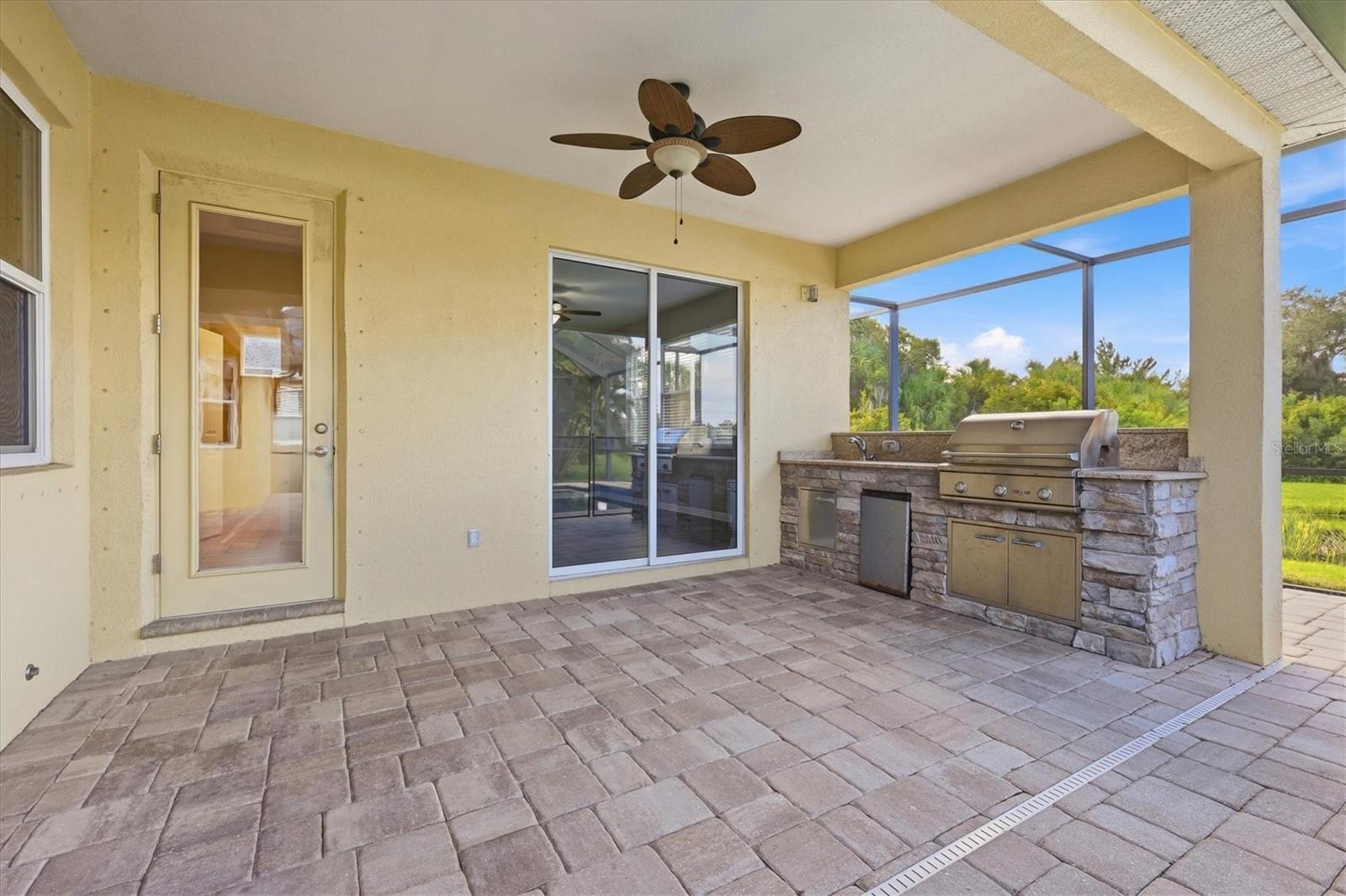 640 HONEYFLOWER LOOP — photo 36