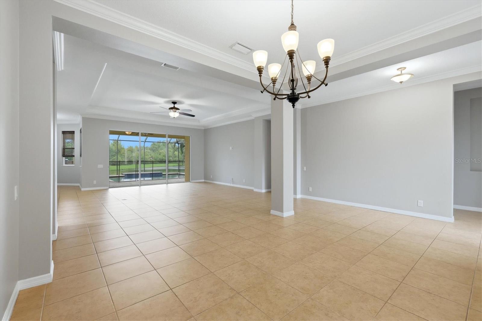 640 HONEYFLOWER LOOP — photo 14