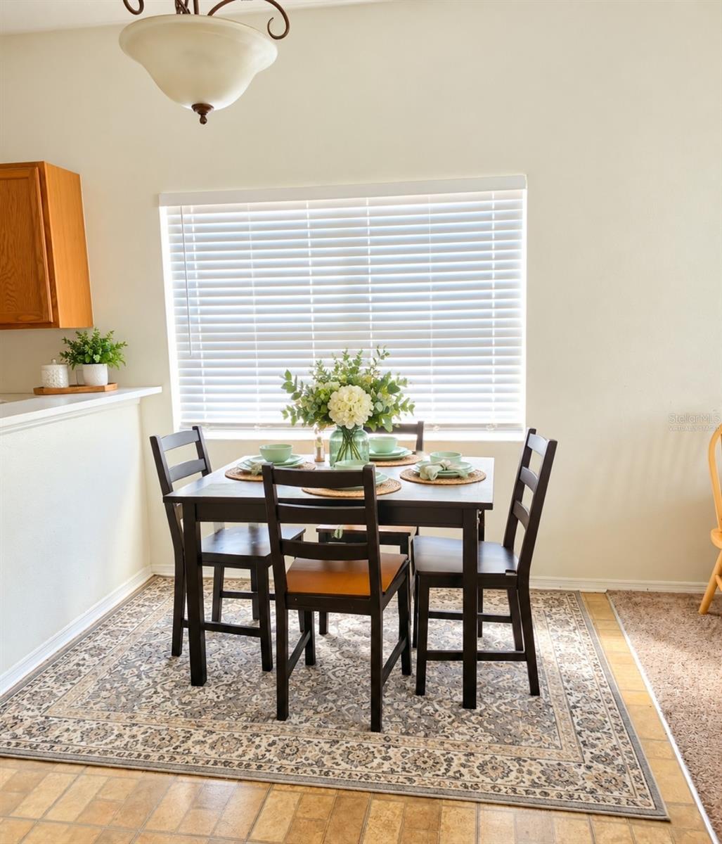 7628 CLOVELLY PARK PLACE — photo 5