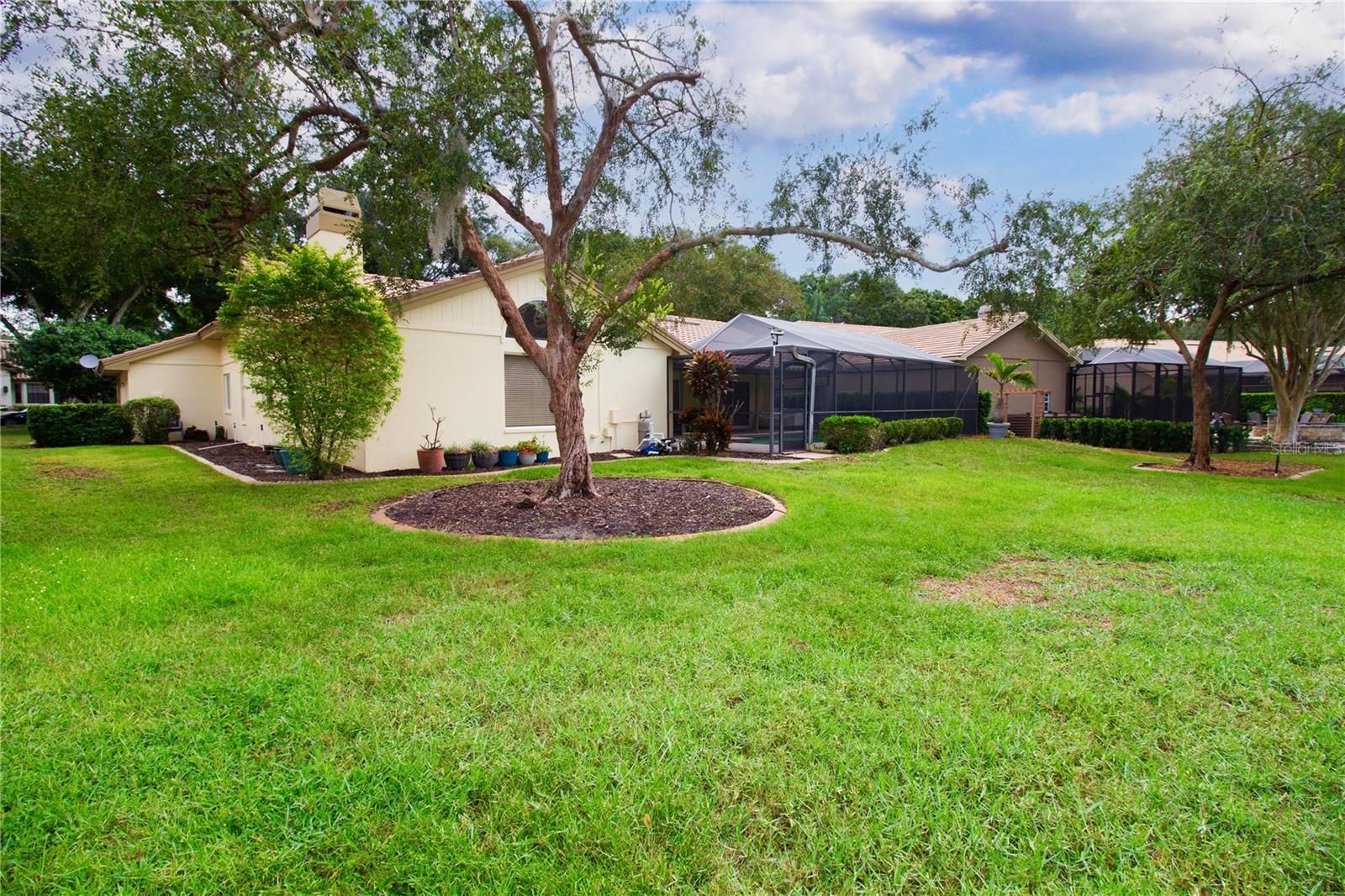 2194 PINNACLE CIR N — photo 5