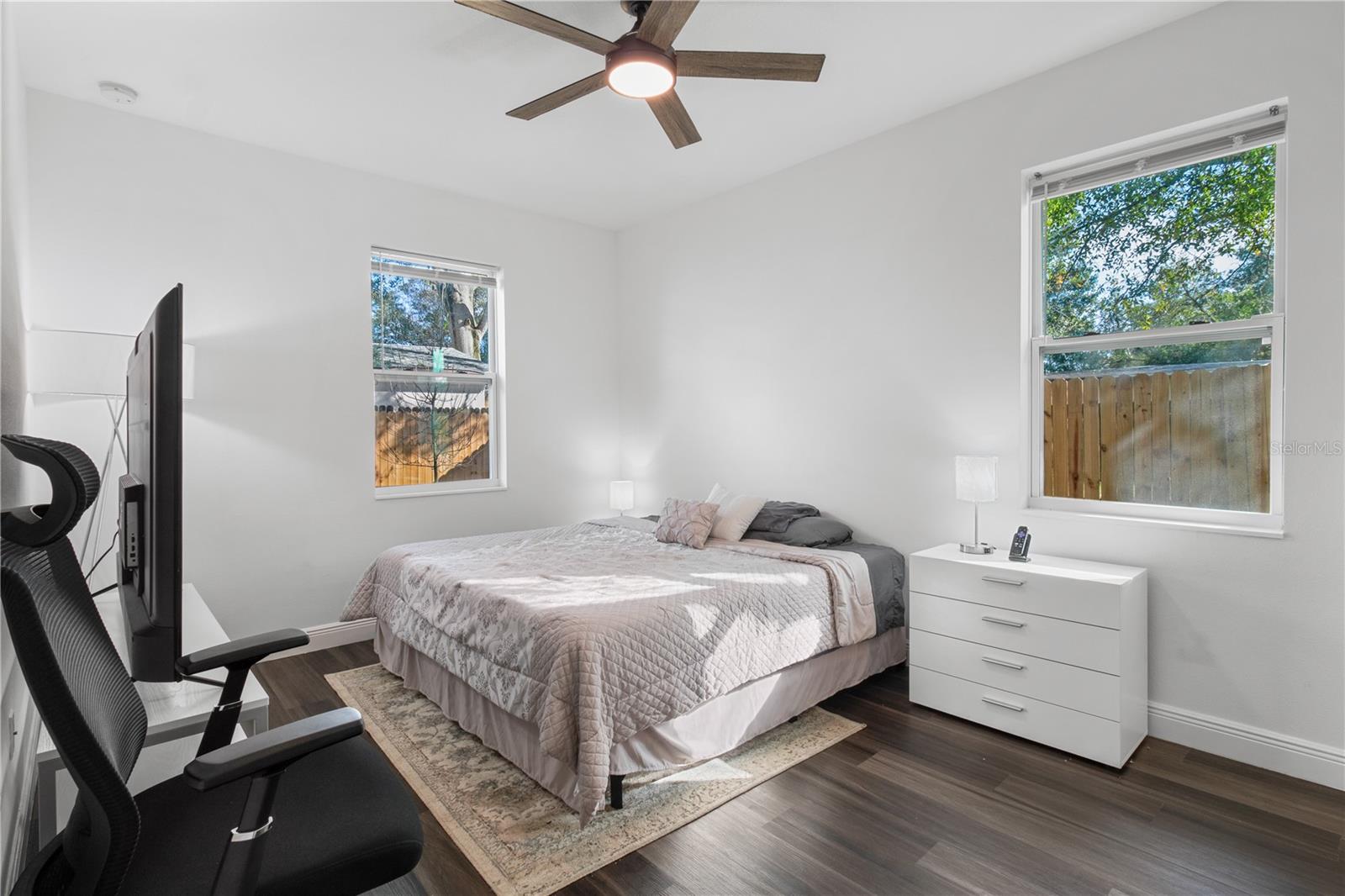 4411 N TROY ST — photo 11