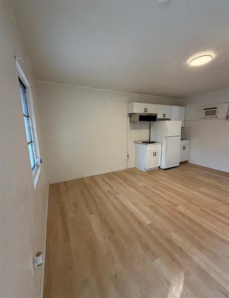 2405 10TH ST W — photo 14