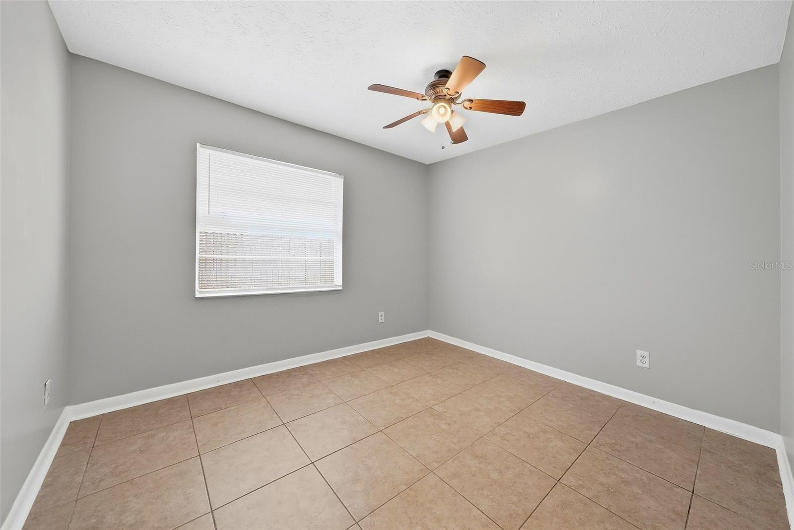 8904 N BOULEVARD — photo 22
