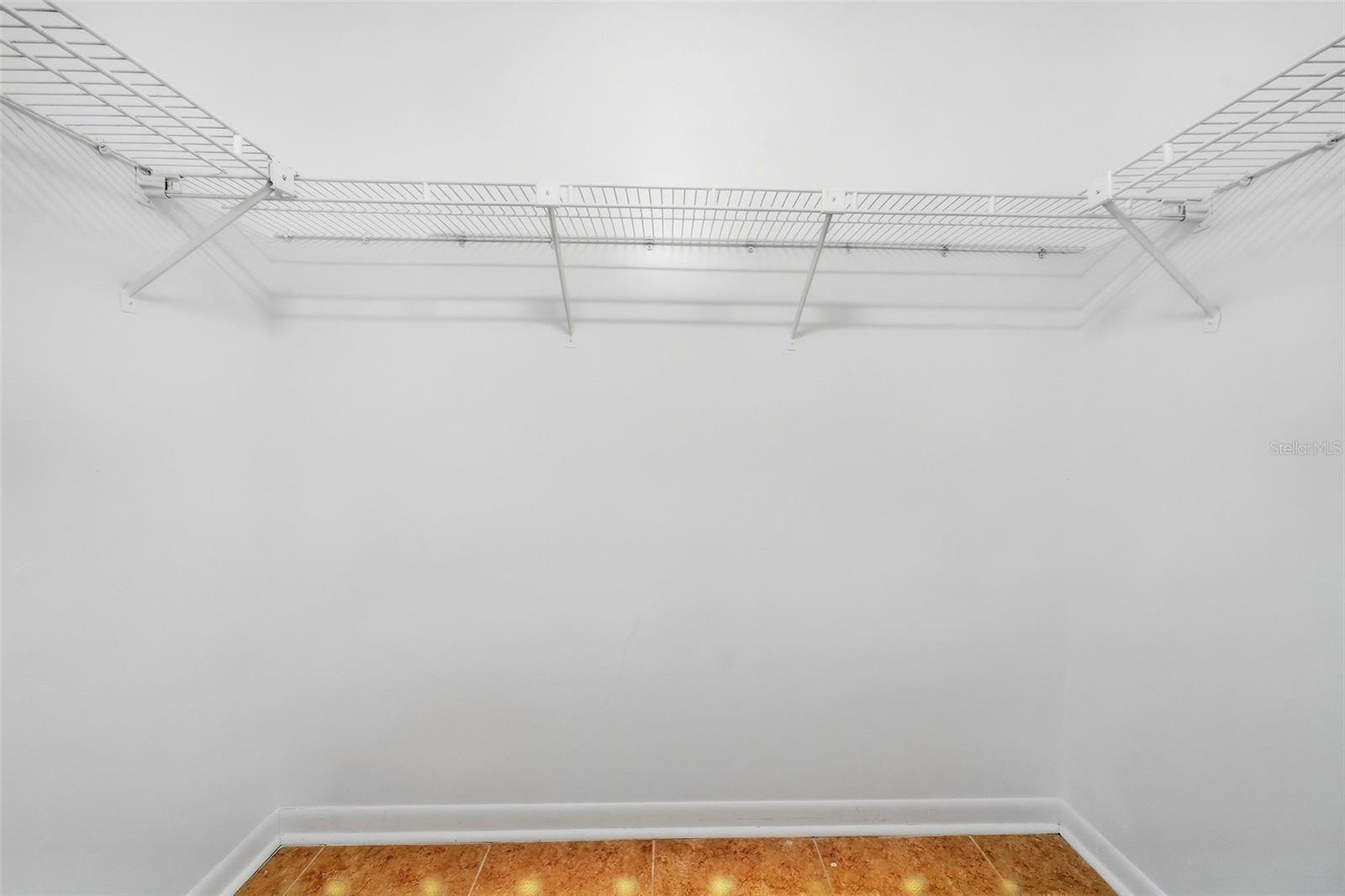 8904 N BOULEVARD — photo 33