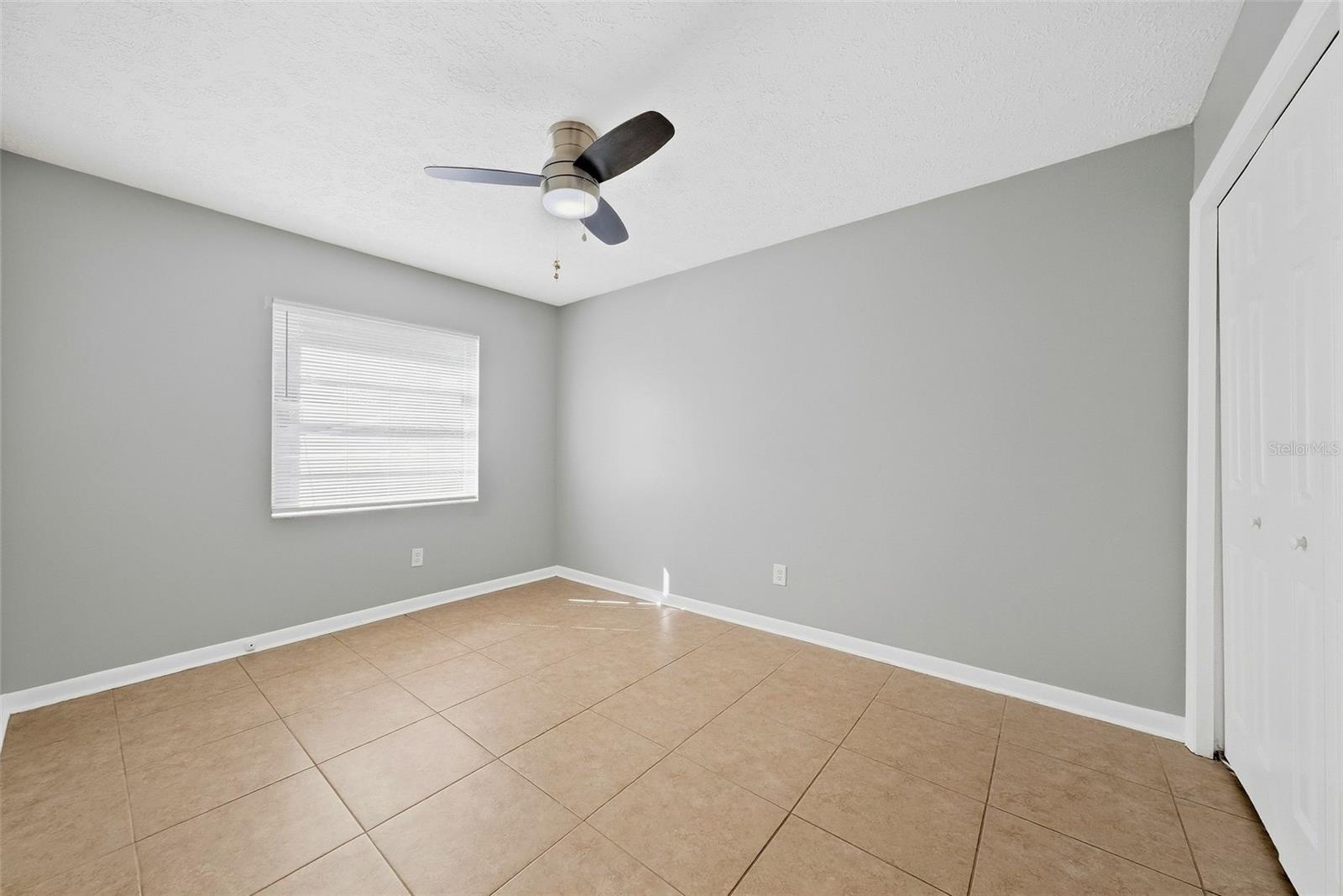 8904 N BOULEVARD — photo 24