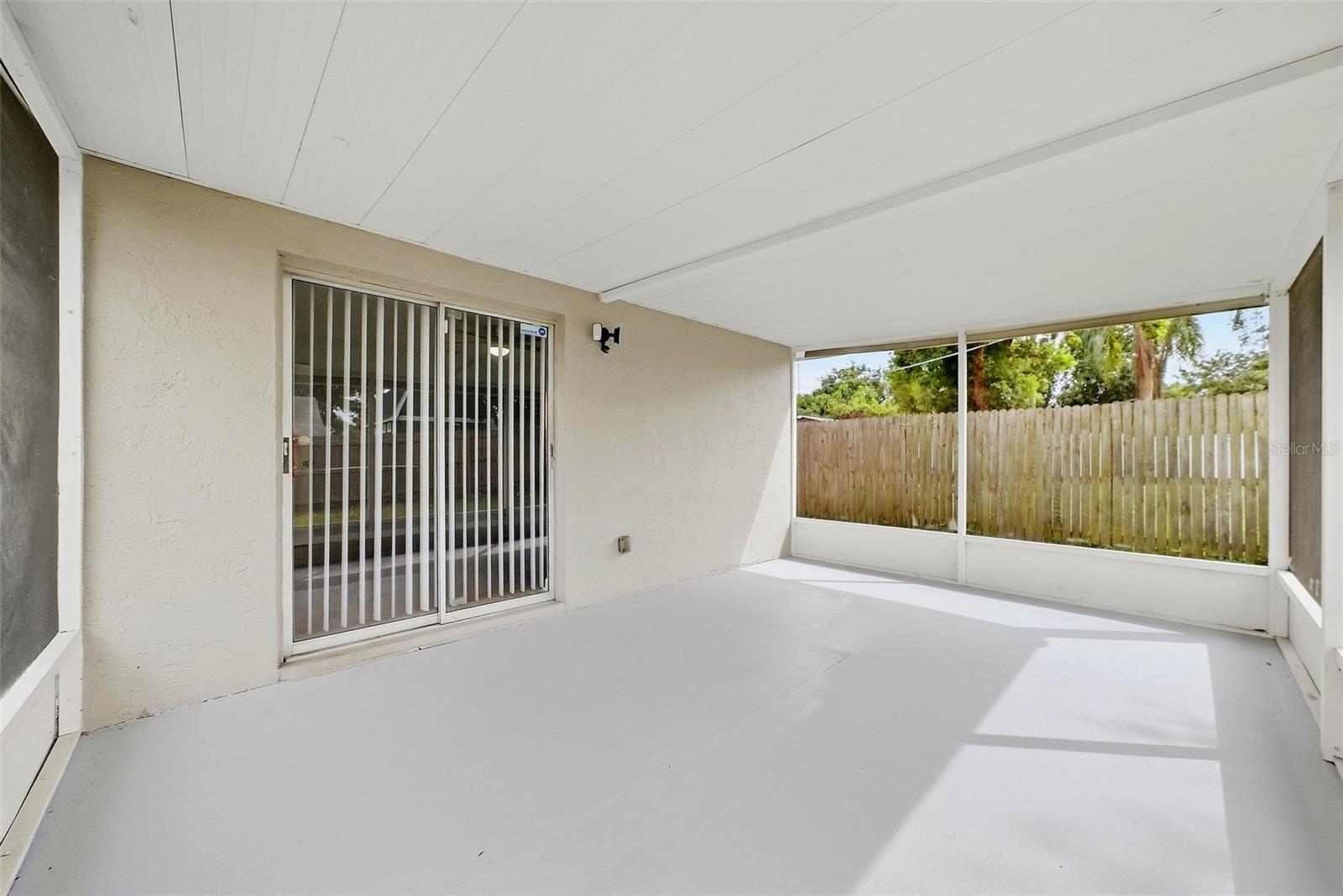 8904 N BOULEVARD — photo 36