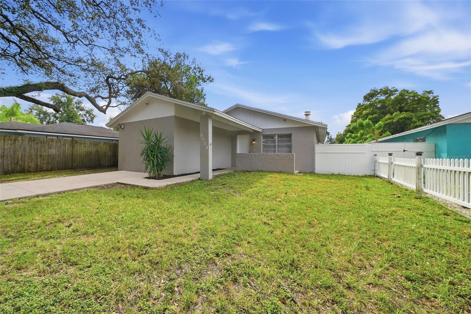 8904 N BOULEVARD — photo 45