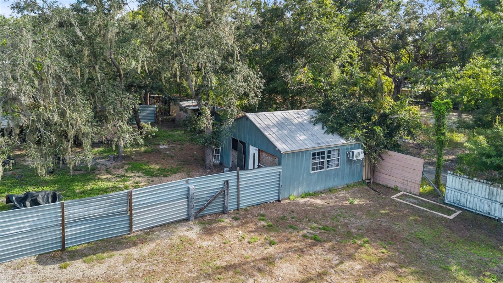 10034 BURTON ST — photo 33