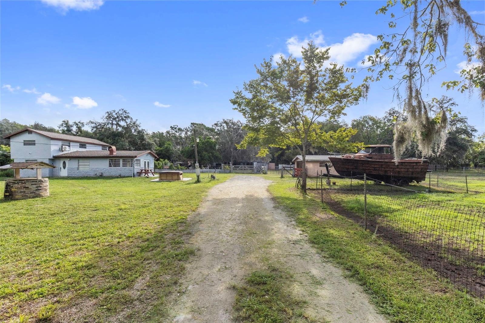 10034 BURTON ST — photo 60