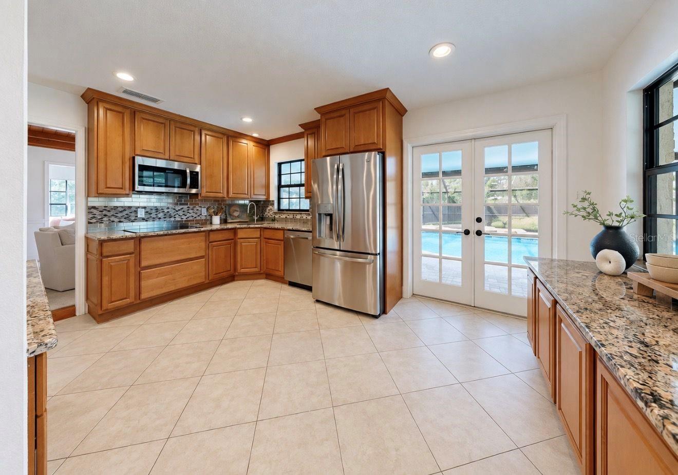 2818 SPRINGDELL CIR — photo 9