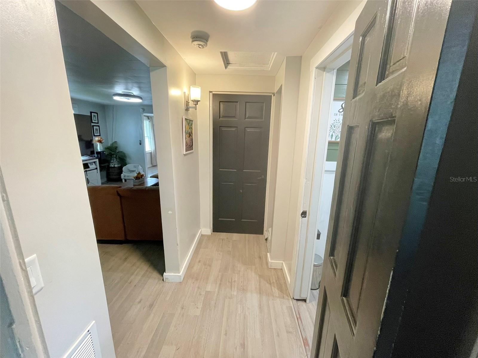 37716 BETH ST — photo 28