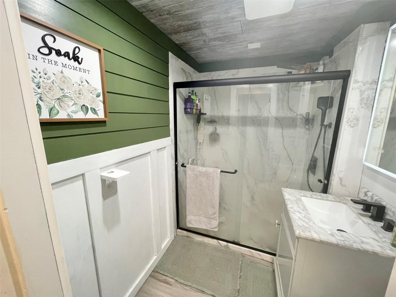 37716 BETH ST — photo 30