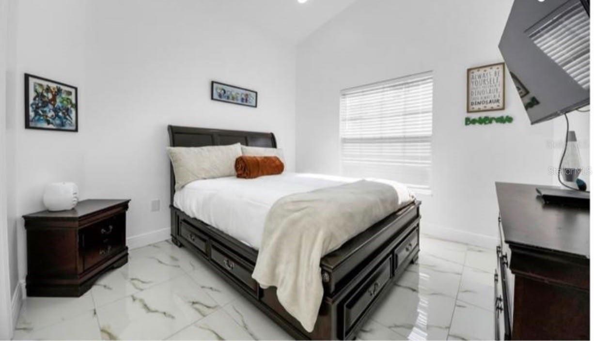 5451 TROPIC DR — photo 24
