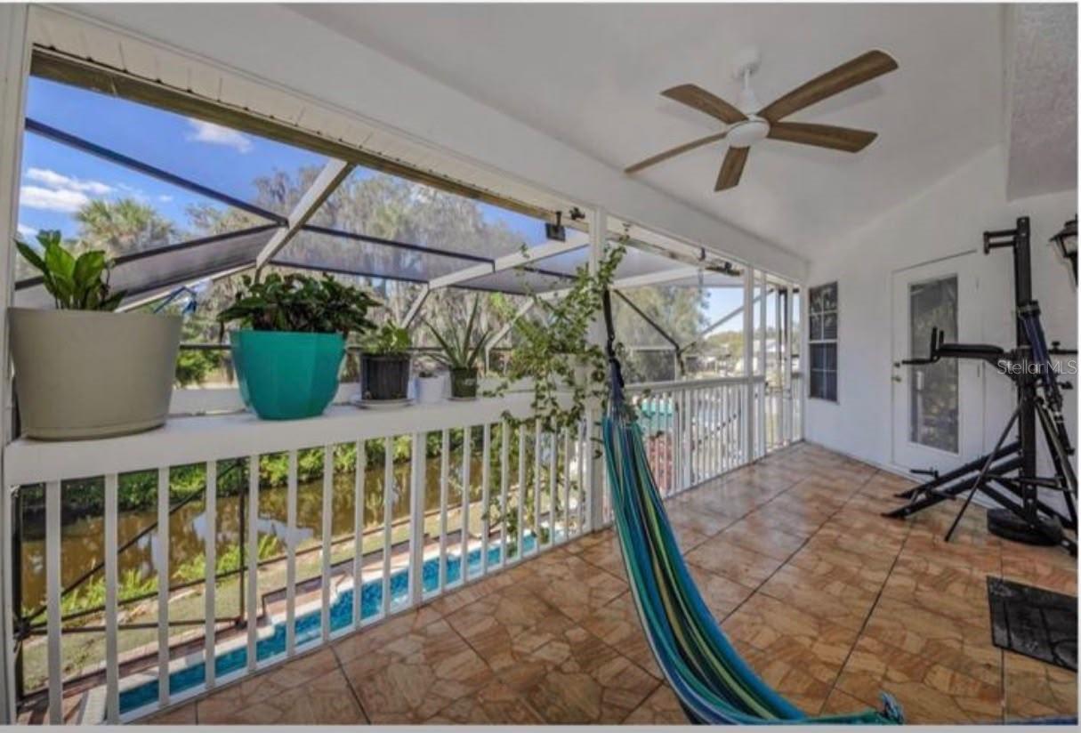 5451 TROPIC DR — photo 29