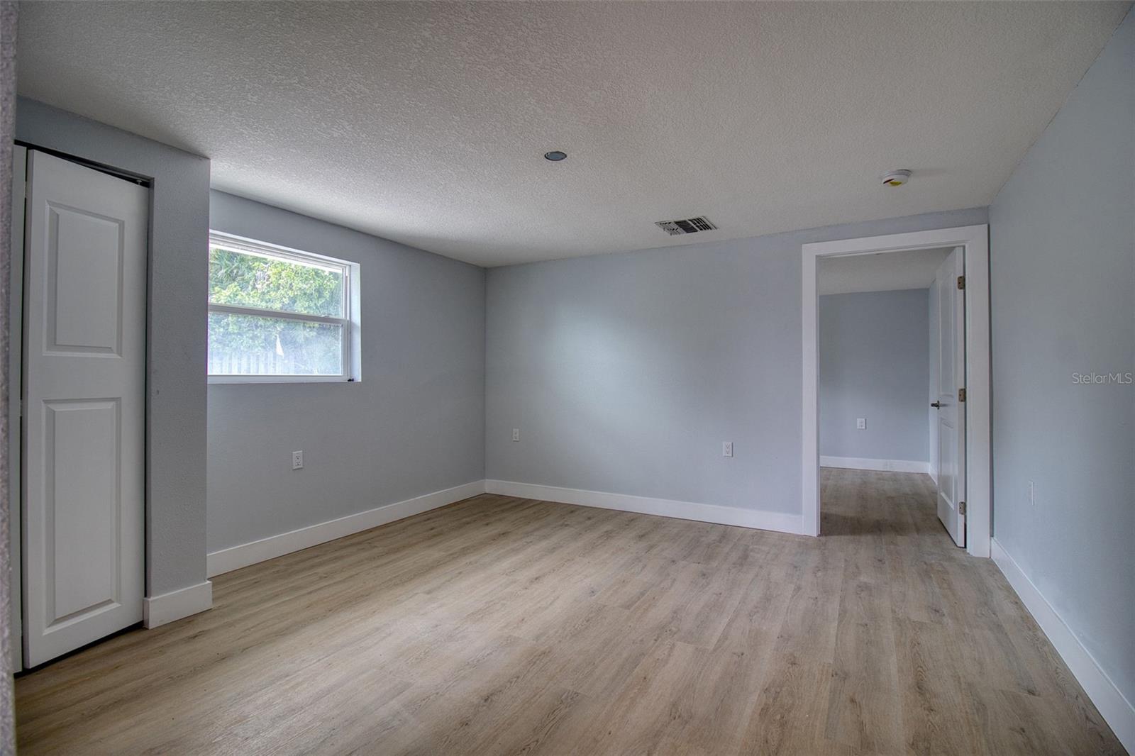 13812 MATTIX AVE — photo 41