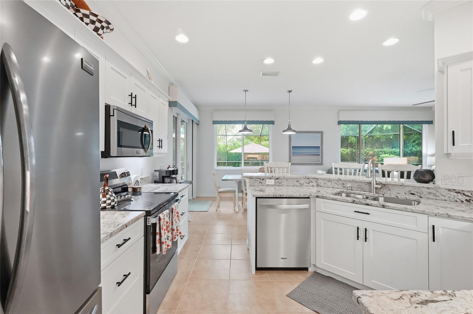 8643 46TH AVENUE CIR W — photo 28